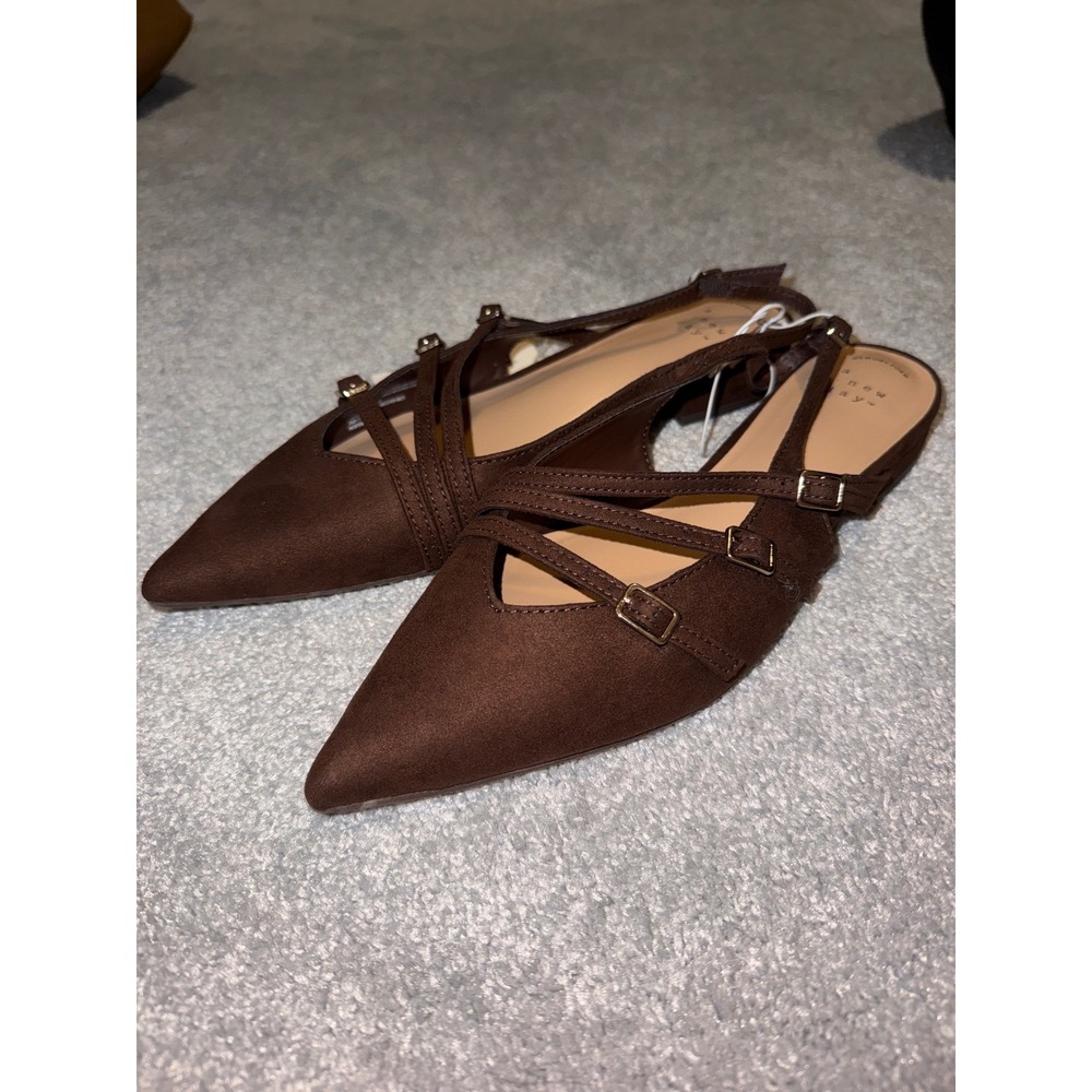 A New Day Twiggy Brown Suede Pointed Toe Buckle Slingback Flats Womens 8 NEW
